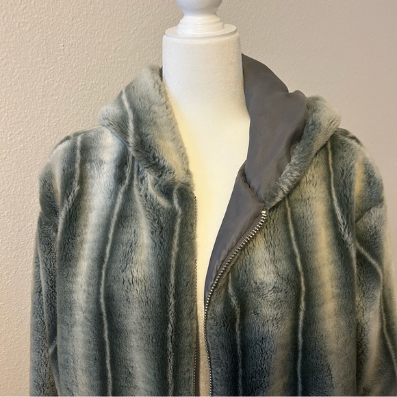 Faux fur green longline hooded oversized coat size L fall winter party holiday - Picture 2 of 9